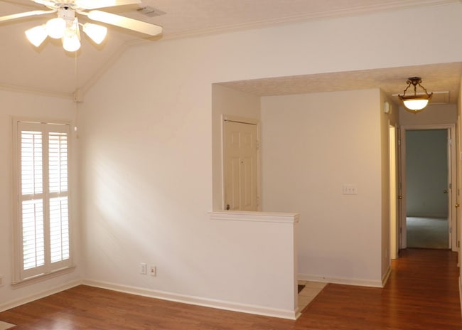 Photo - 8908 Asheville Dr