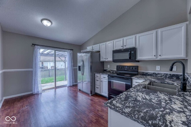 Photo - 8496 Blacksmith Ct