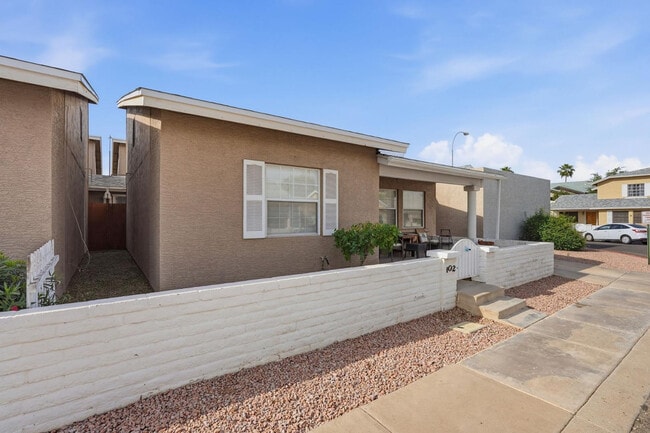 Photo - 2929 E Broadway Rd Unidad 102