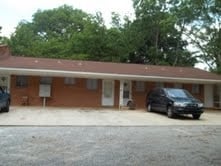 Building Photo - McVay Manor