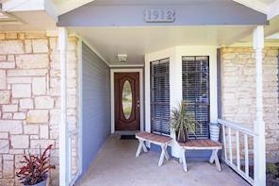 Photo - 1912 Andover Dr