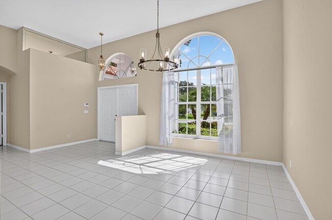 10031 Lexington Estates Blvd