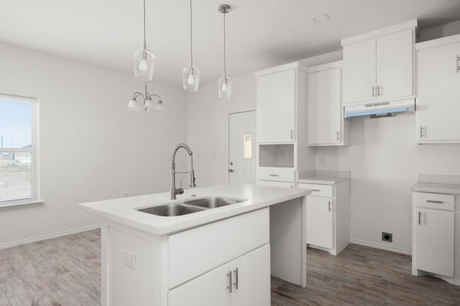 Photo - 2328 S. Valley Circle Unidad #A