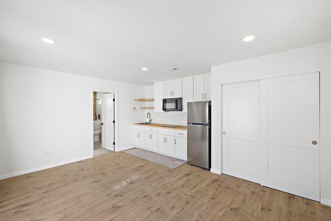 Photo - 1 Bedroom For Lease