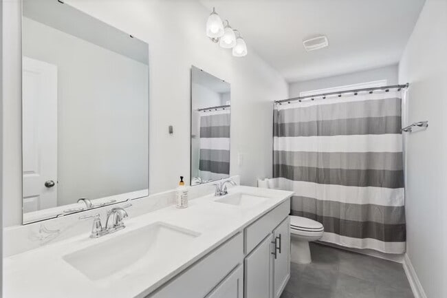 Photo - 2053 Ainsley Dr