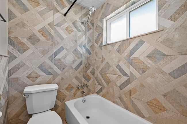 Photo - 7414 Breccia Dr