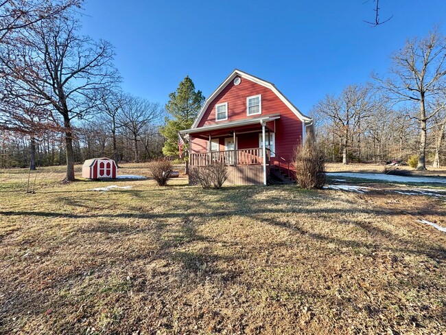 3 bed 2 bath on 16 Acres --Rare find-- - 3 bed 2 bath on 16 Acres --Rare find-- Casa