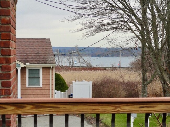 Photo - 76 Norseman Dr