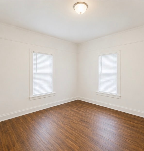 Photo - 204 G St