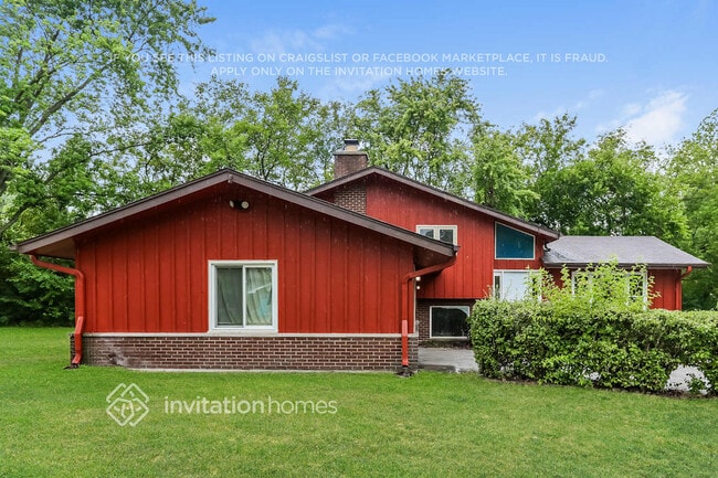 Building Photo - 4913 Lakeshore Dr Rental