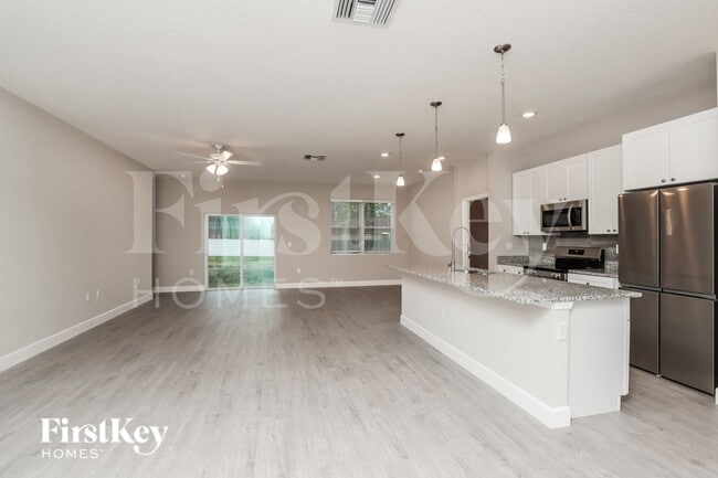 Photo - 1157 Palo Alto St SE