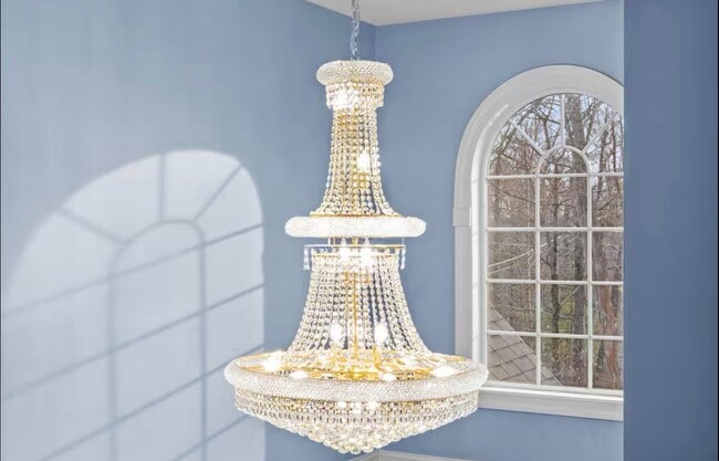 Photo - 1141 Riverside Hts W