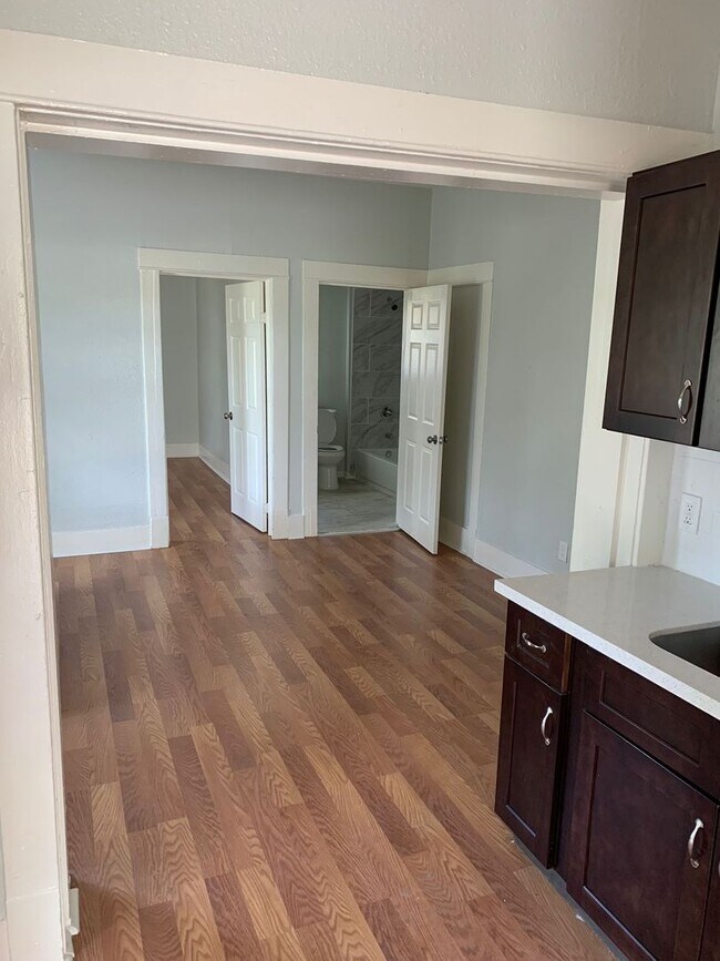 Photo - 1294 Cartwright St Unit 1