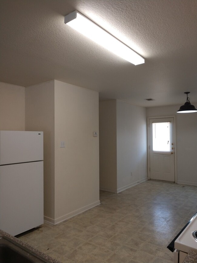 Photo - COMING SOON! Unidad 2309 Terrace Drive -  A