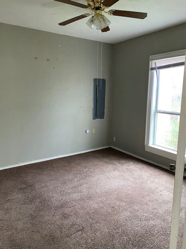 Photo - 6111 Lexington-