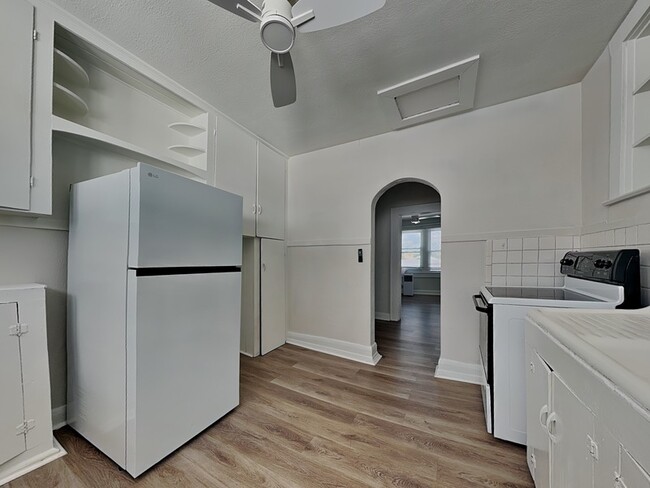 Photo - 2904 W Chestnut St