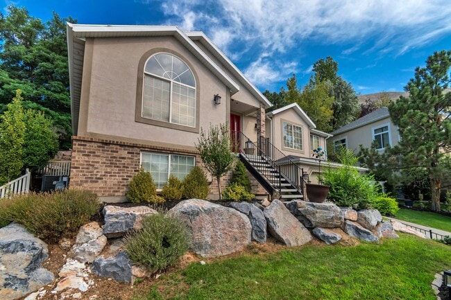 Photo - 14767 Brewster Dr