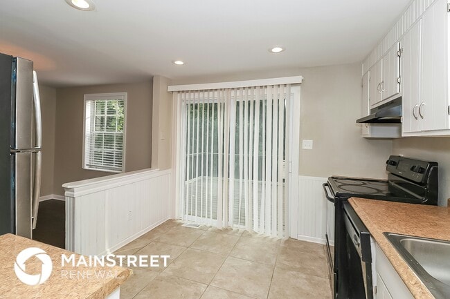 Photo - 3100 Forestside Ct