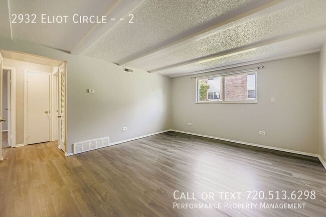 Building Photo - 2932 Eliot Cir Unit 2
