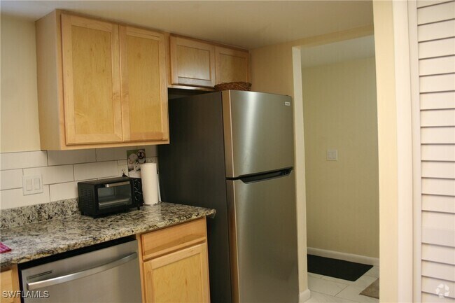 Building Photo - 15430 Moonraker Ct Rental