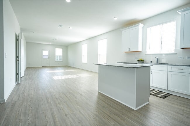 Photo - 23902 Tillage Ln