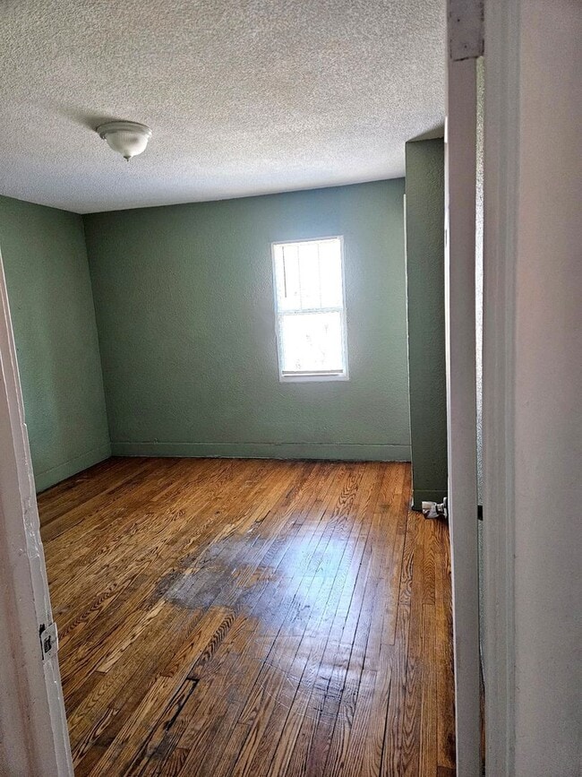 Photo - (DNT)3420NVelRPhillipsM Unit 3422