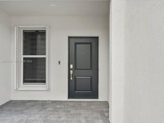 Photo - 106 SW 184th Ave