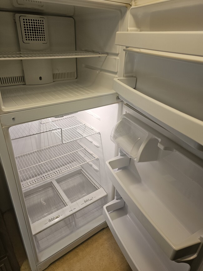 Photo - 401 N East St