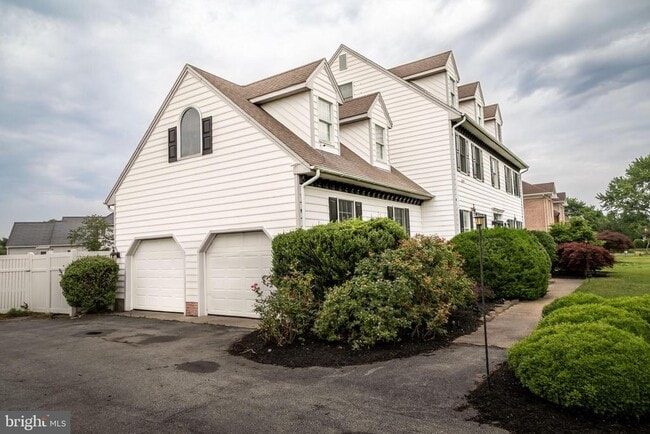 Photo - 5444 E Nithsdale Dr