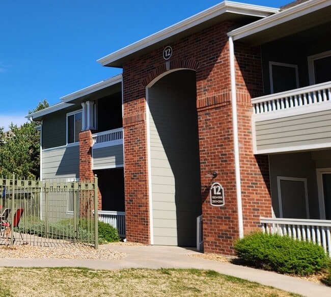 Building Photo - Amazing first floor condo in Littleton!! Unit 12101