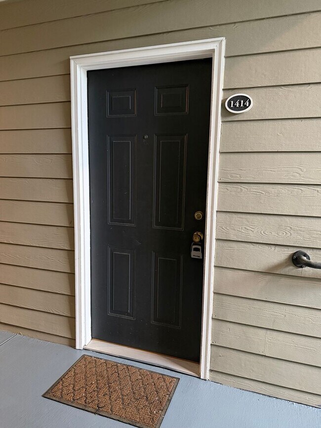 Photo - Beautifully renovated 3-bedroom, 2-bath condo located in Estates at Westbury