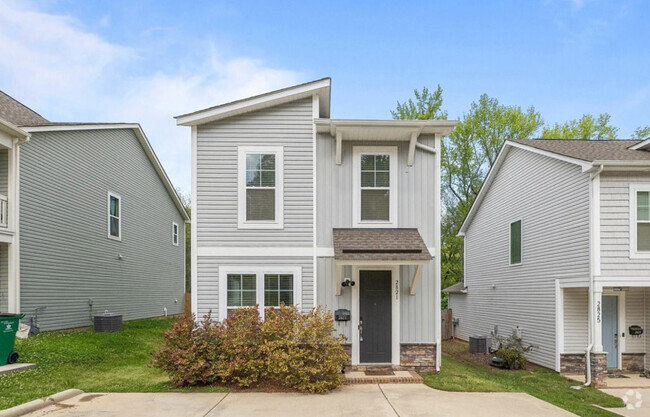 Building Photo - 2821 Shamrock Dr Rental