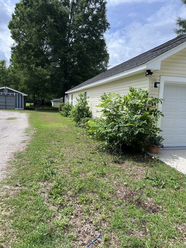 Photo - 1823 Kenneth St