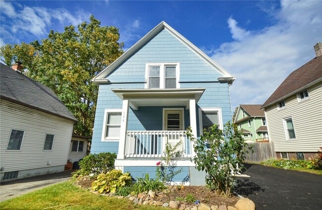 Building Photo - 144 Parce Ave Rental