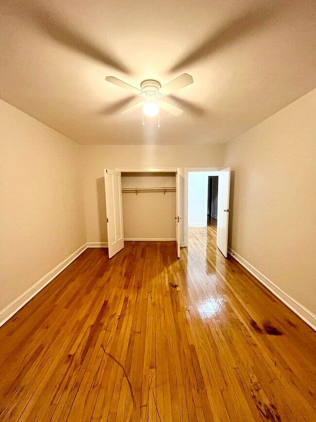 Photo - 4302 W Shakespeare Ave Unit 3