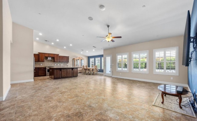 Photo - Beautiful 4 Bed 2 Bath Home!!!