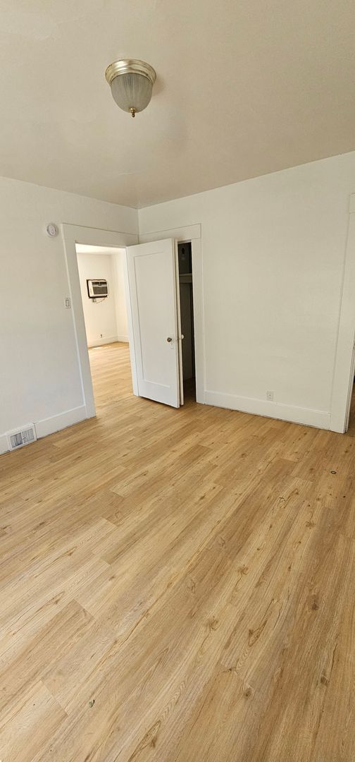 Charming Victorian Square Home – 4 Bed / 1 Bath – $2,075/Month