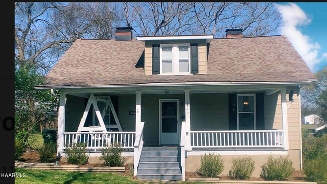 Building Photo - Maryville 37804 - 3 bedroom, 1.5 bath home - Call Troy Adams  865-233-6949