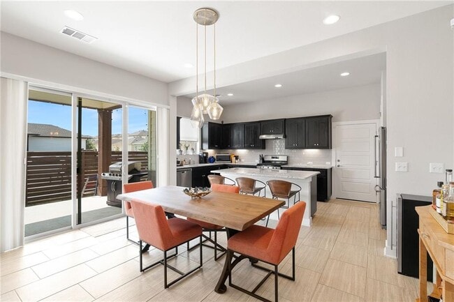 Photo - 1514 Arcilla St