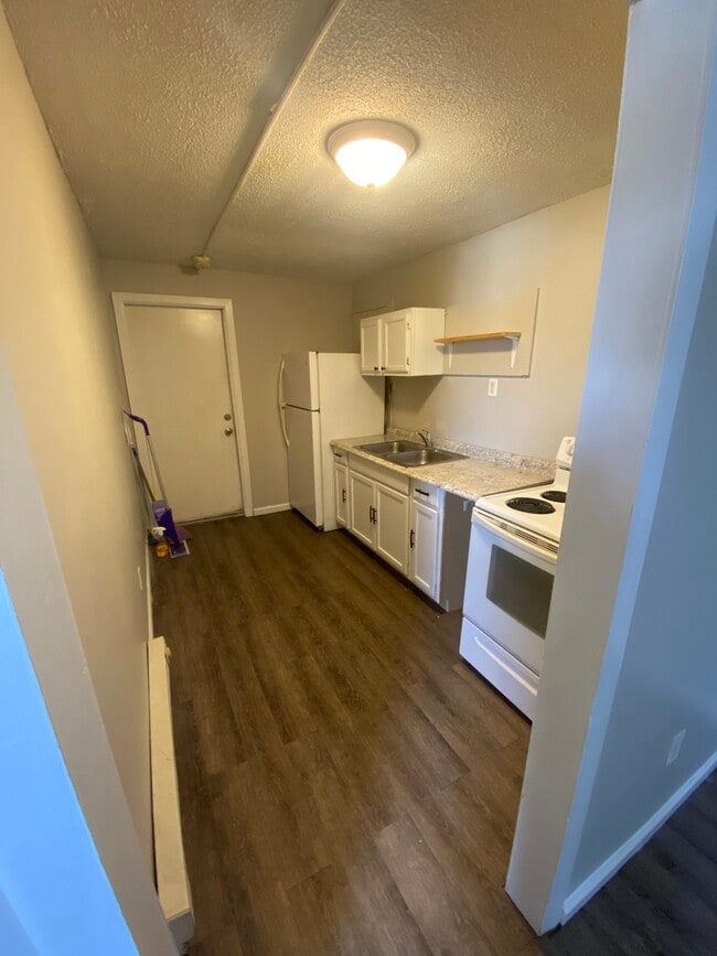 Photo - 245 S Washington St