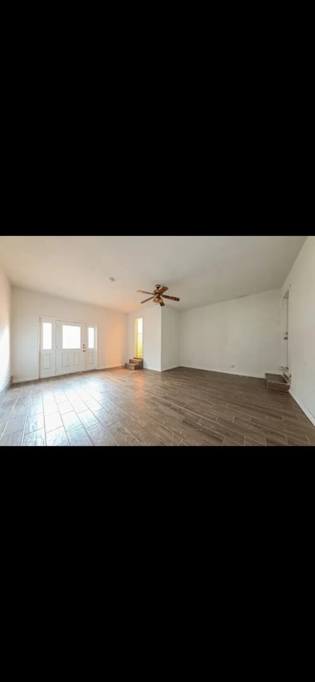 Photo - 15185 McDonald Dr