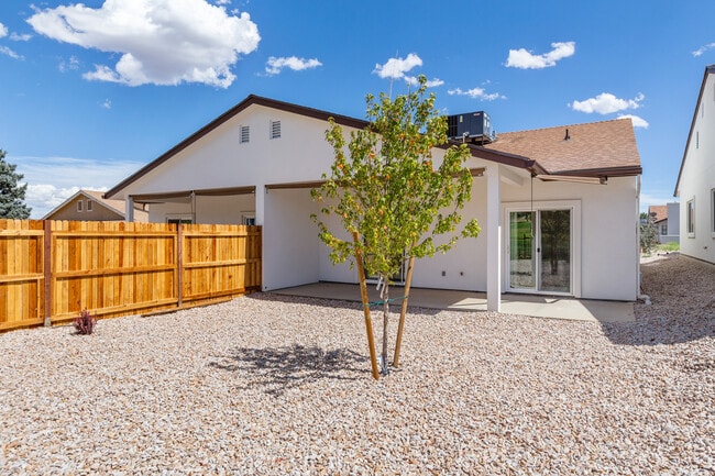 Photo - 1242 Tapadero Dr Unit 3