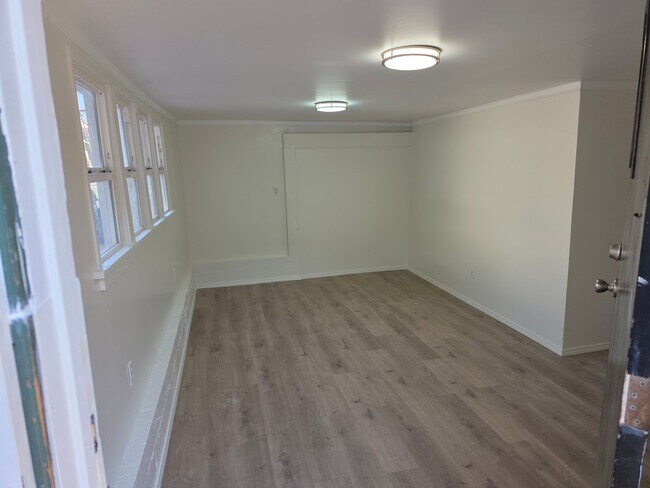 Photo - 1318 W 119th St Unit 2B