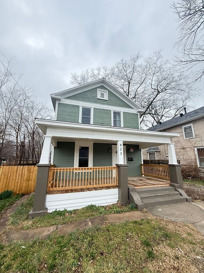 Photo - 823 N Main Ave Unidad A