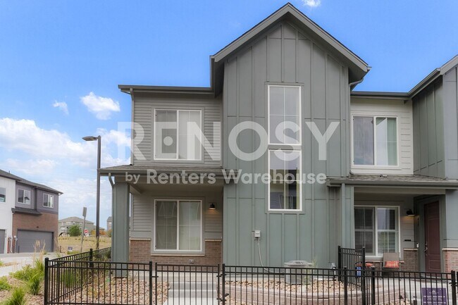 Photo - Stunning Brand New Townhouse in Castle Pines!