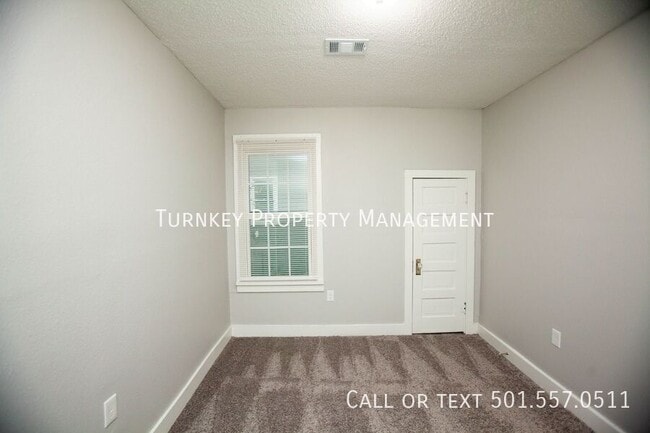 Photo - 1415 S Cedar St