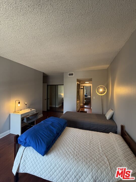 Photo - 321 S San Vicente Blvd Unidad 406