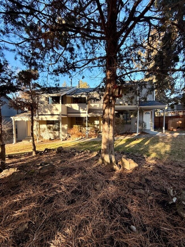 Photo - McKinley SW Tri-plex- 00000-MCKI-00 Apartment Unit 24