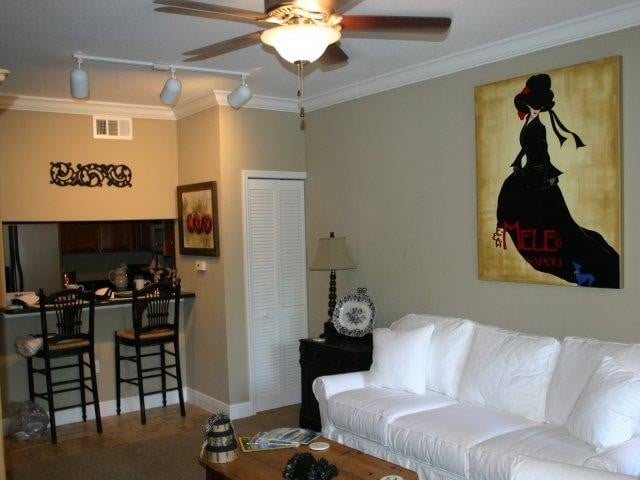 Nantucket Walk Apartments