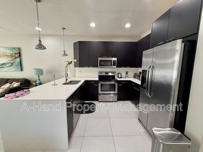 Photo - 1533 Tranquil Ave